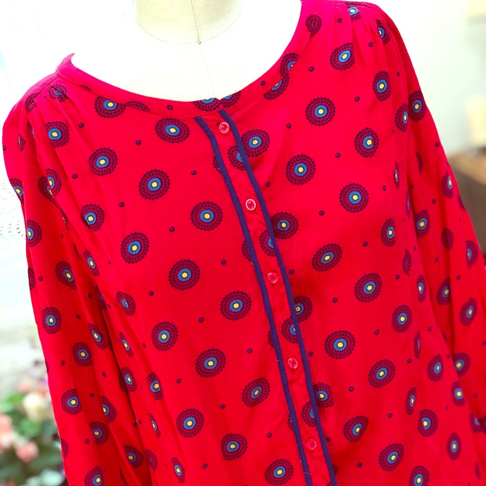 Lightweight 3/4 sleeve tunic